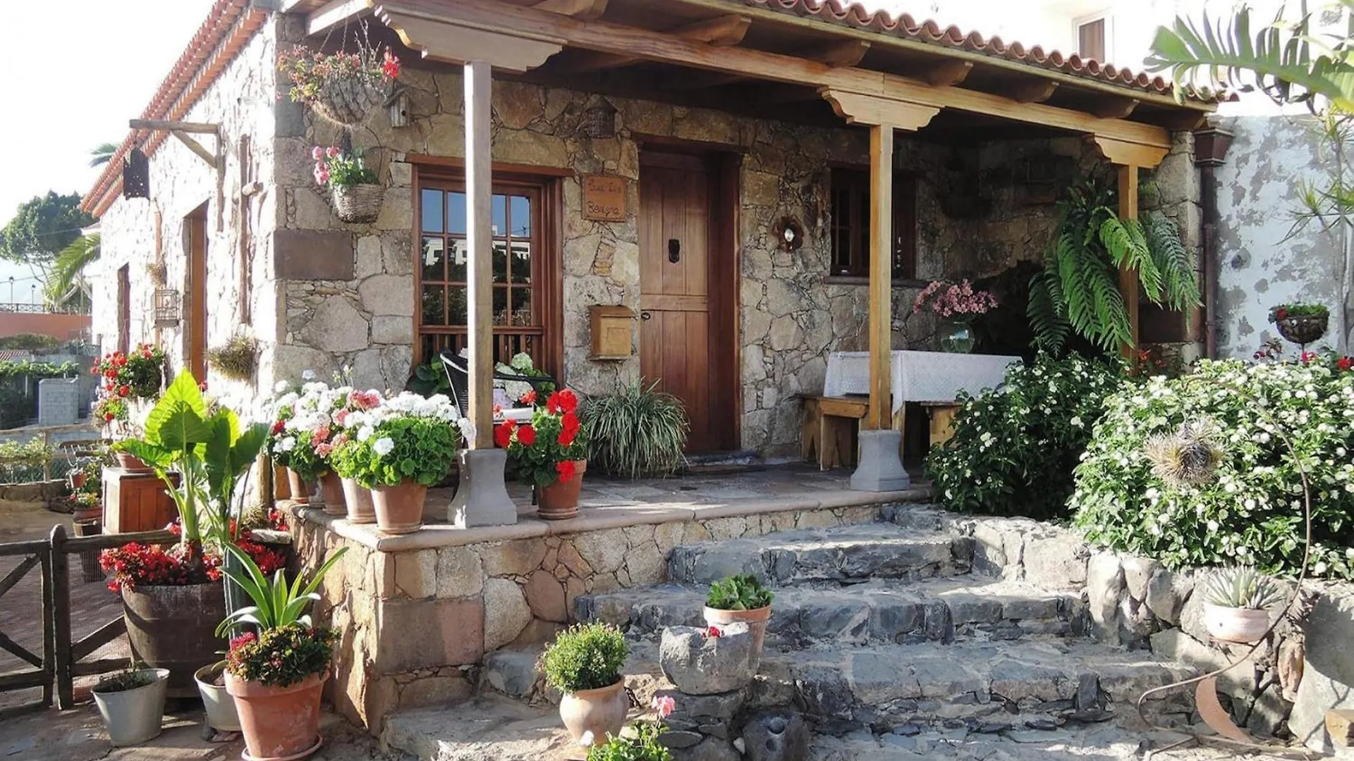 Vera de Erque Holiday Home Caserio Lomo Arriba Casa Tia Benigna, Cleaning Included 0*, Vera de Erque ספרד
